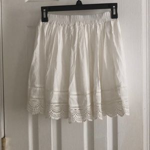 Aeropostale White skirt